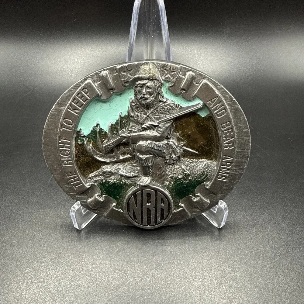 VINTAGE 1995 BERGAMOT NRA THE RIGHT TO KEEP & BEAR ARMS GUN BELT BUCKLE USA